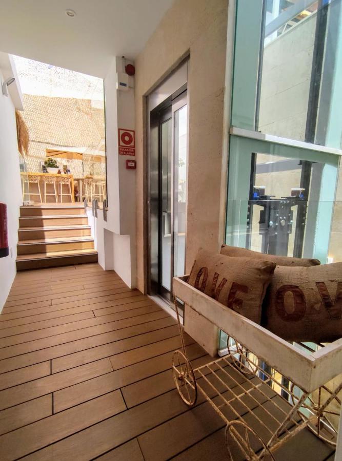 Suite Deluxe Face Mer Apart Малага Екстер'єр фото